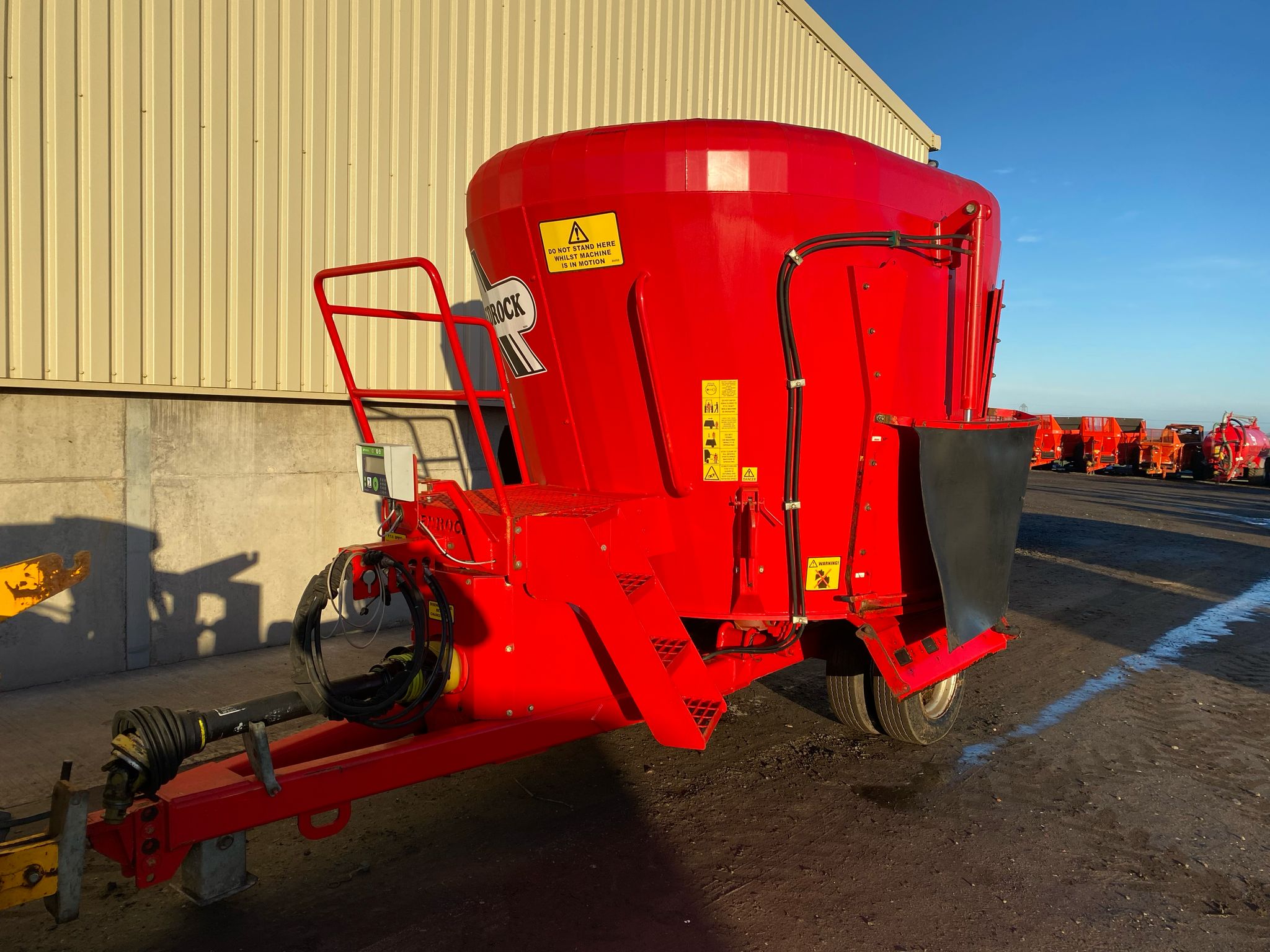 Redrock 14 Cube Feeder
