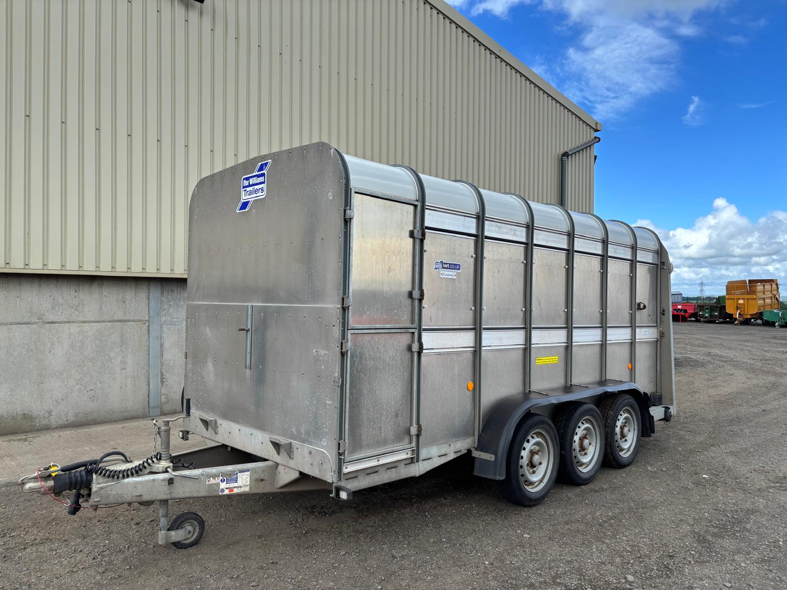 Ifor Williams TA510 14ft (8205)